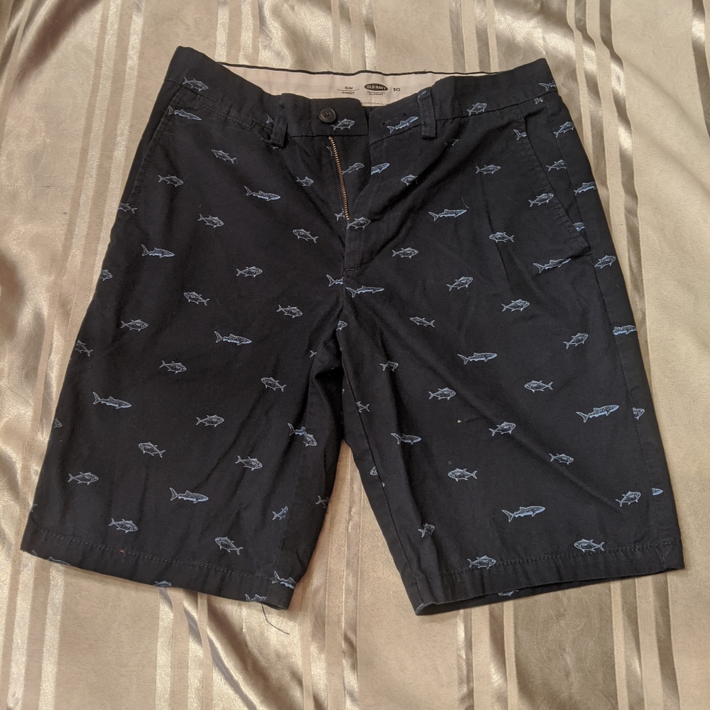Old Navy Fish Print Twill Khaki Style Shorts Sz 30
